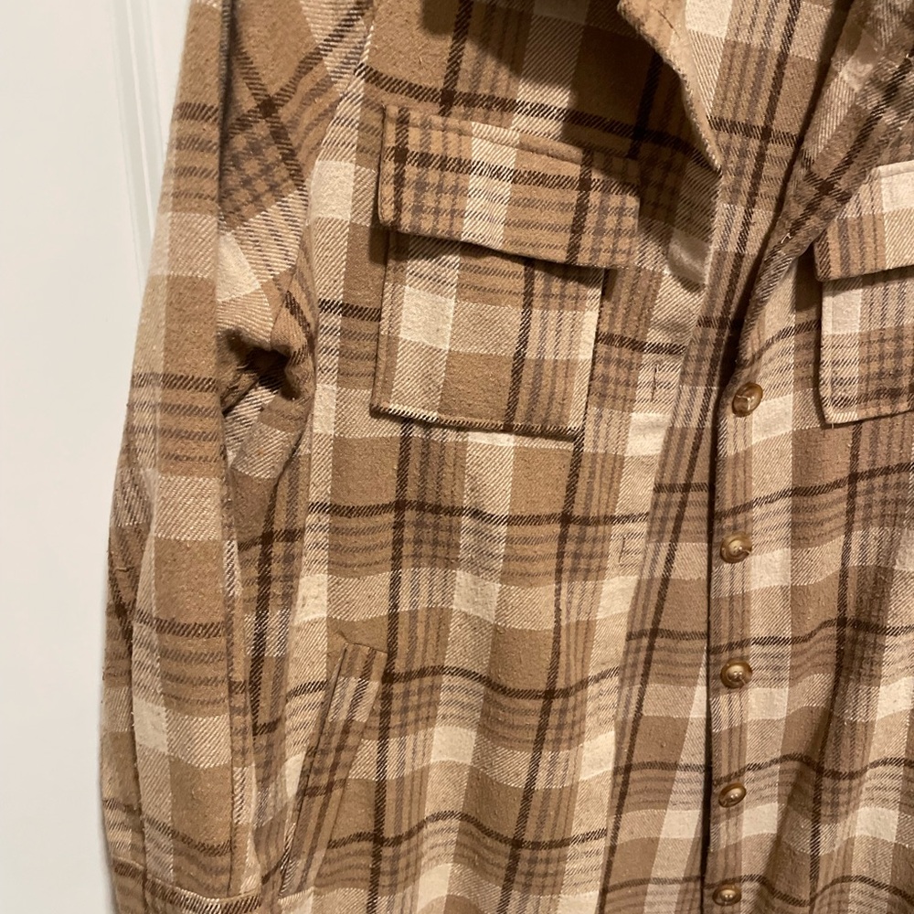 Long flannel - Picture 2 of 5